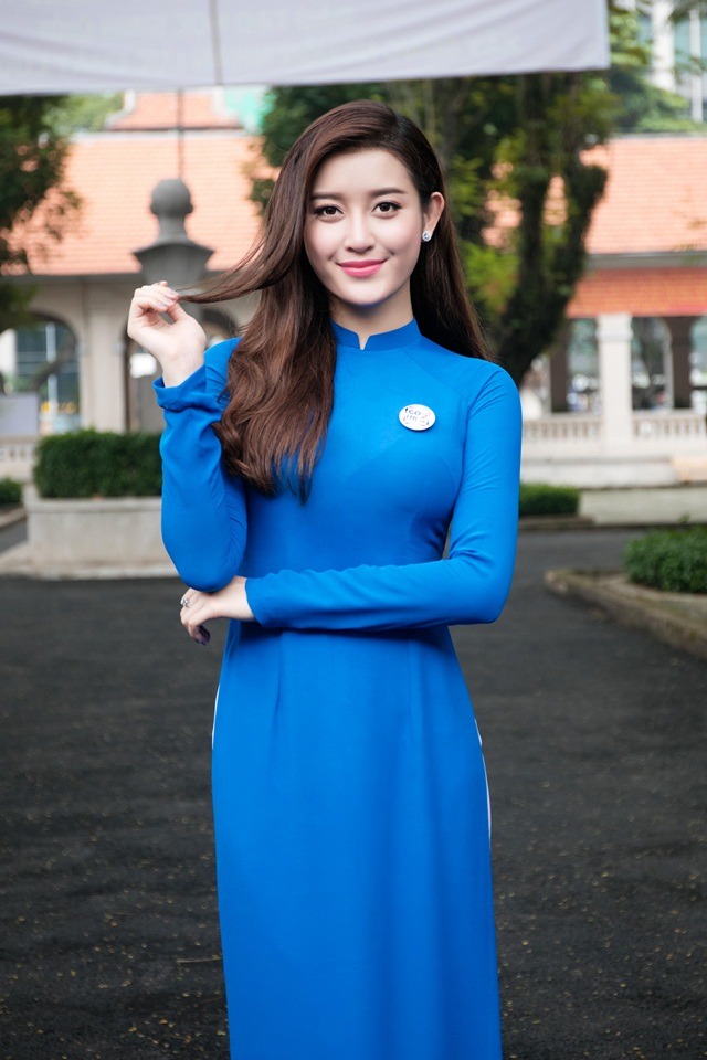 《荡女淫春hd
